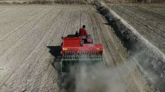 <b>面为农户、农机手春小麦顶凌播种手艺方法、尺</b>